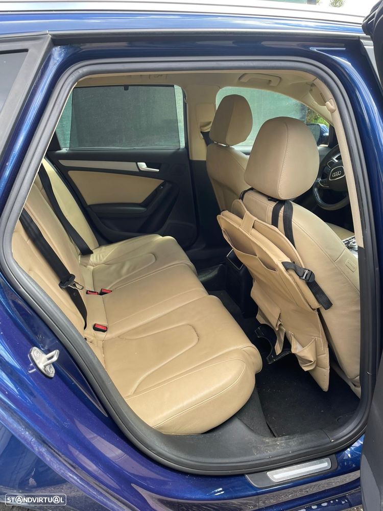 Audi A4 Avant 2.0 TDI Business Line - 6