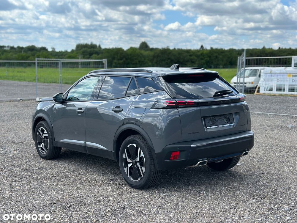 Peugeot 2008 - 10