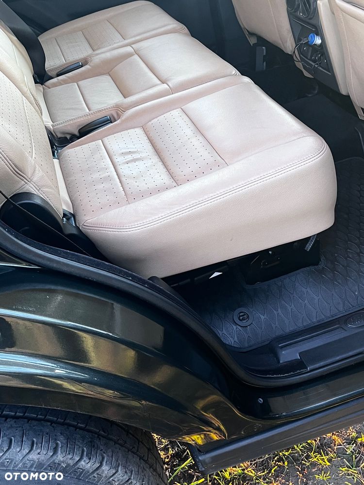 Land Rover Discovery - 21