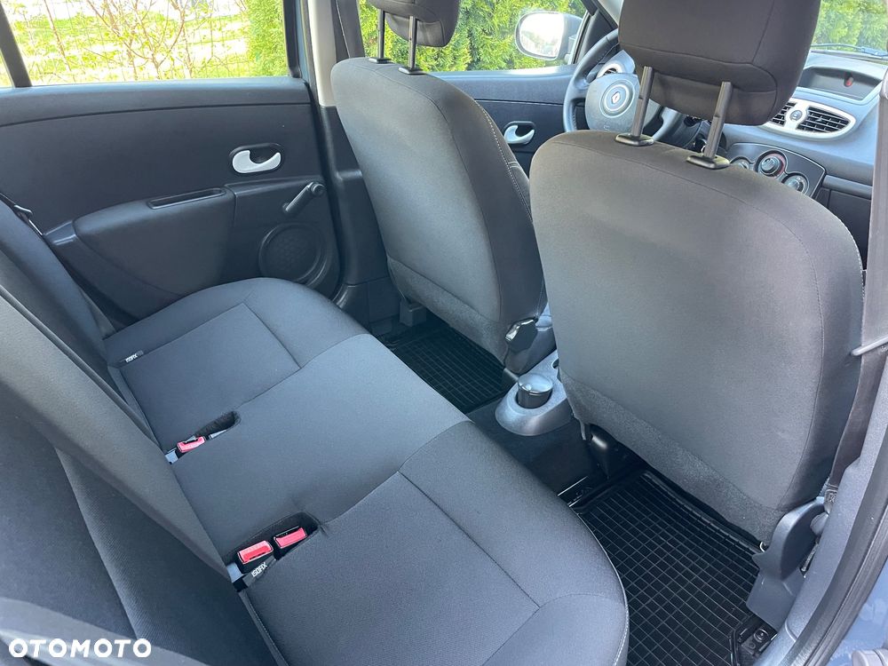 Renault Clio 1.2 16V Alize - 7