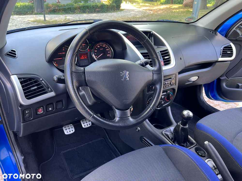 Peugeot 206 plus 75 - 17