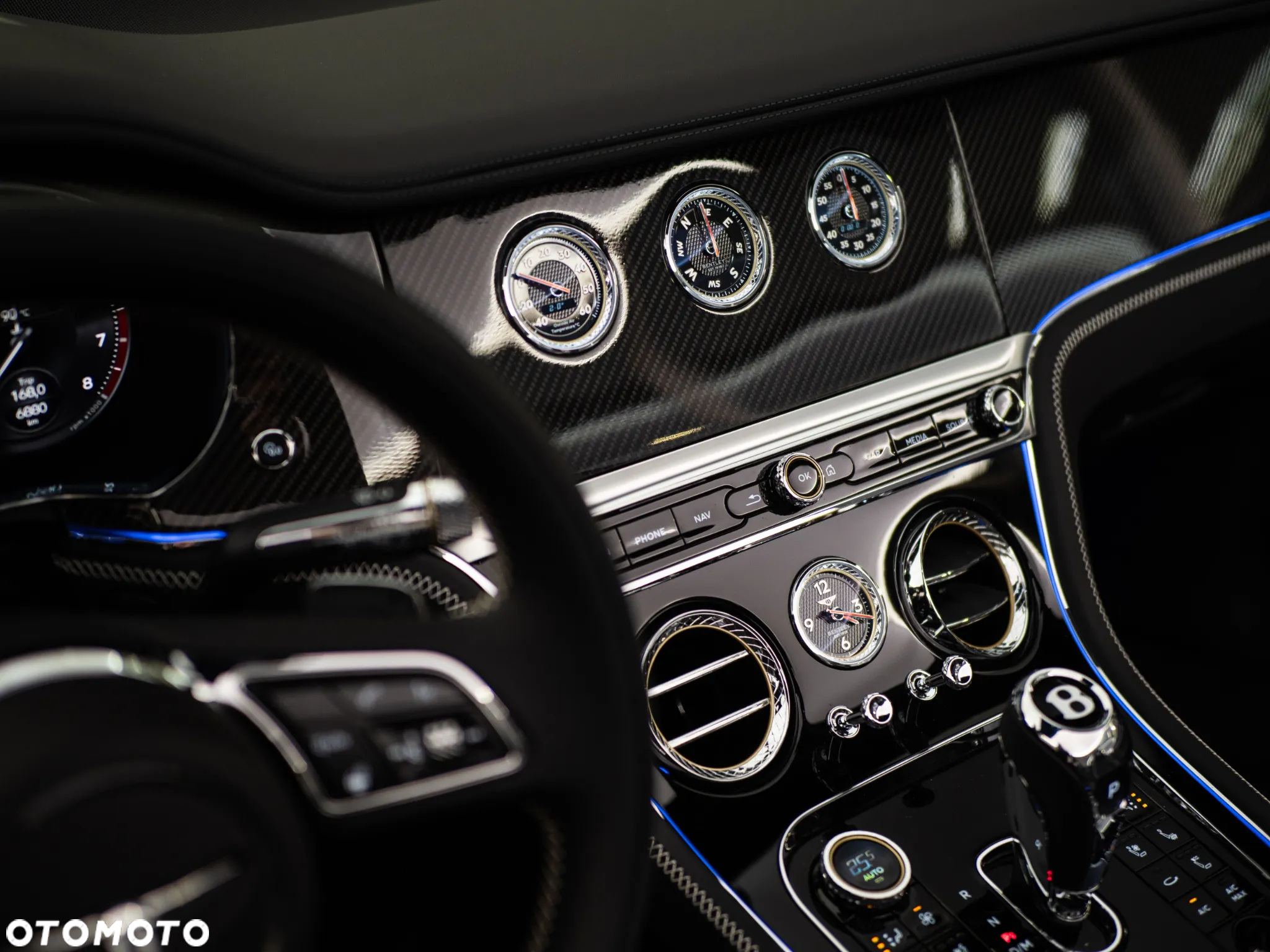 Bentley Continental GT V8 S - 27