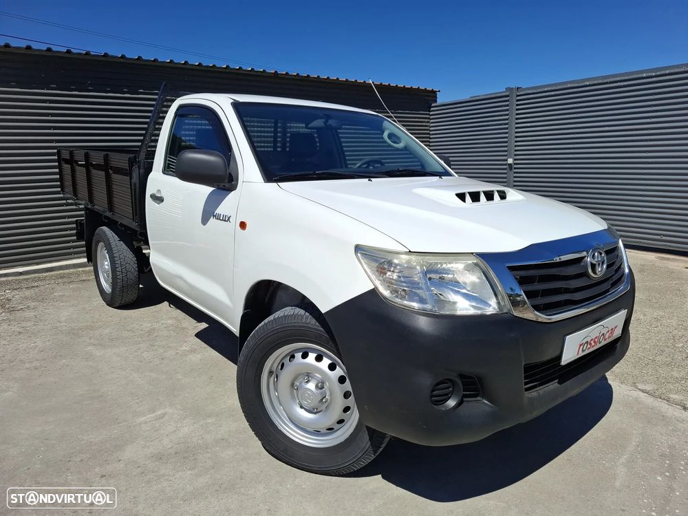 Toyota Hilux 2.5 D-4D 4WD CS CM+AC - 6