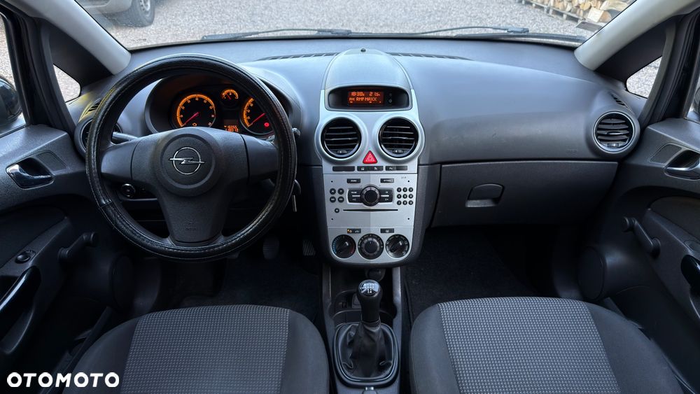 Opel Corsa 1.4 16V Active - 8