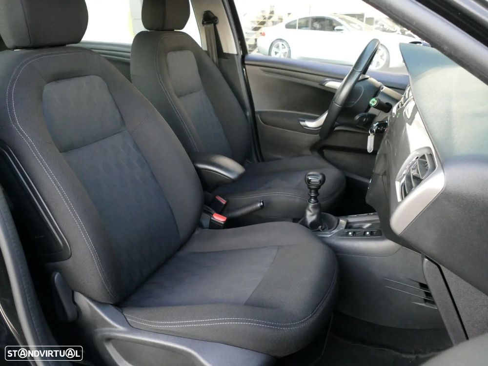 Citroën C-Elysée 1.5 BlueHDi Shine - 29
