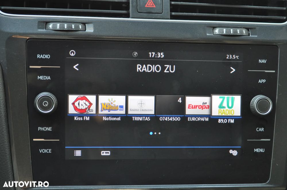 Volkswagen Golf 1.6 TDI SCR Trendline - 26