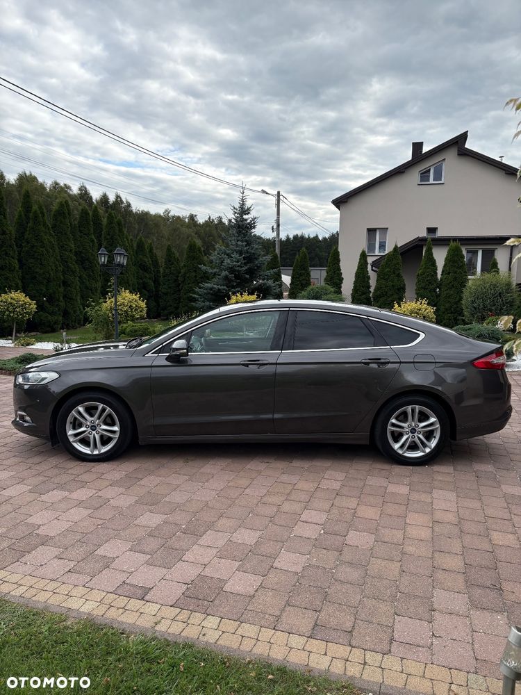 Ford Mondeo 2.0 TDCi Start-Stopp PowerShift-Aut Titanium - 4