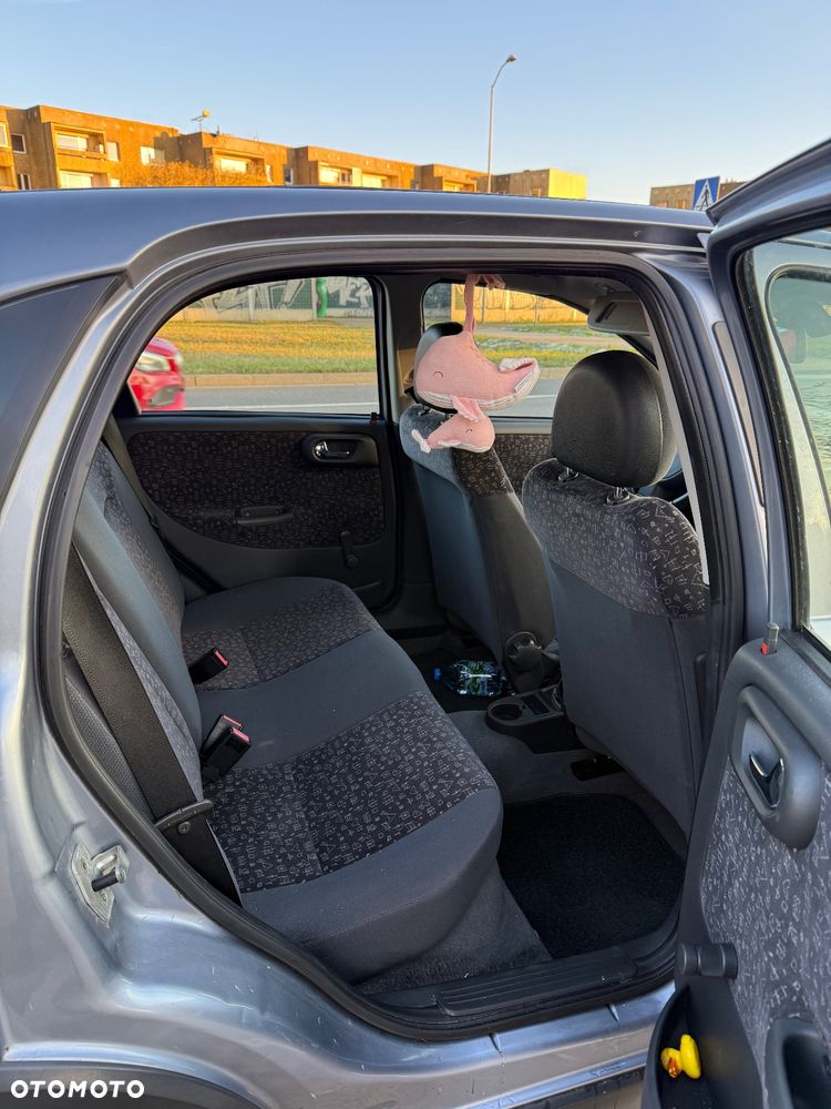 Opel Corsa 1.4 16V Elegance - 9