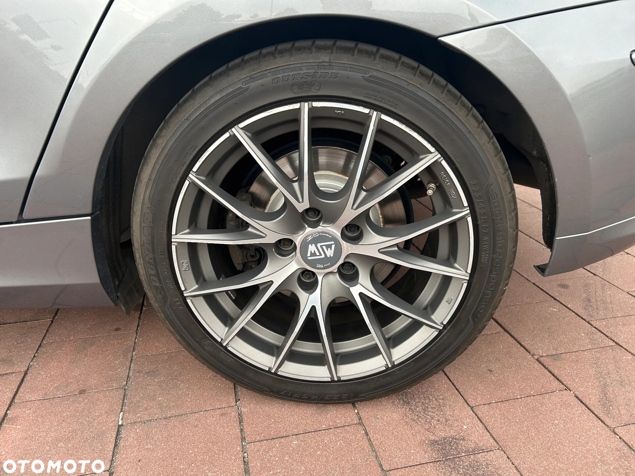 BMW Seria 1 120d - 30