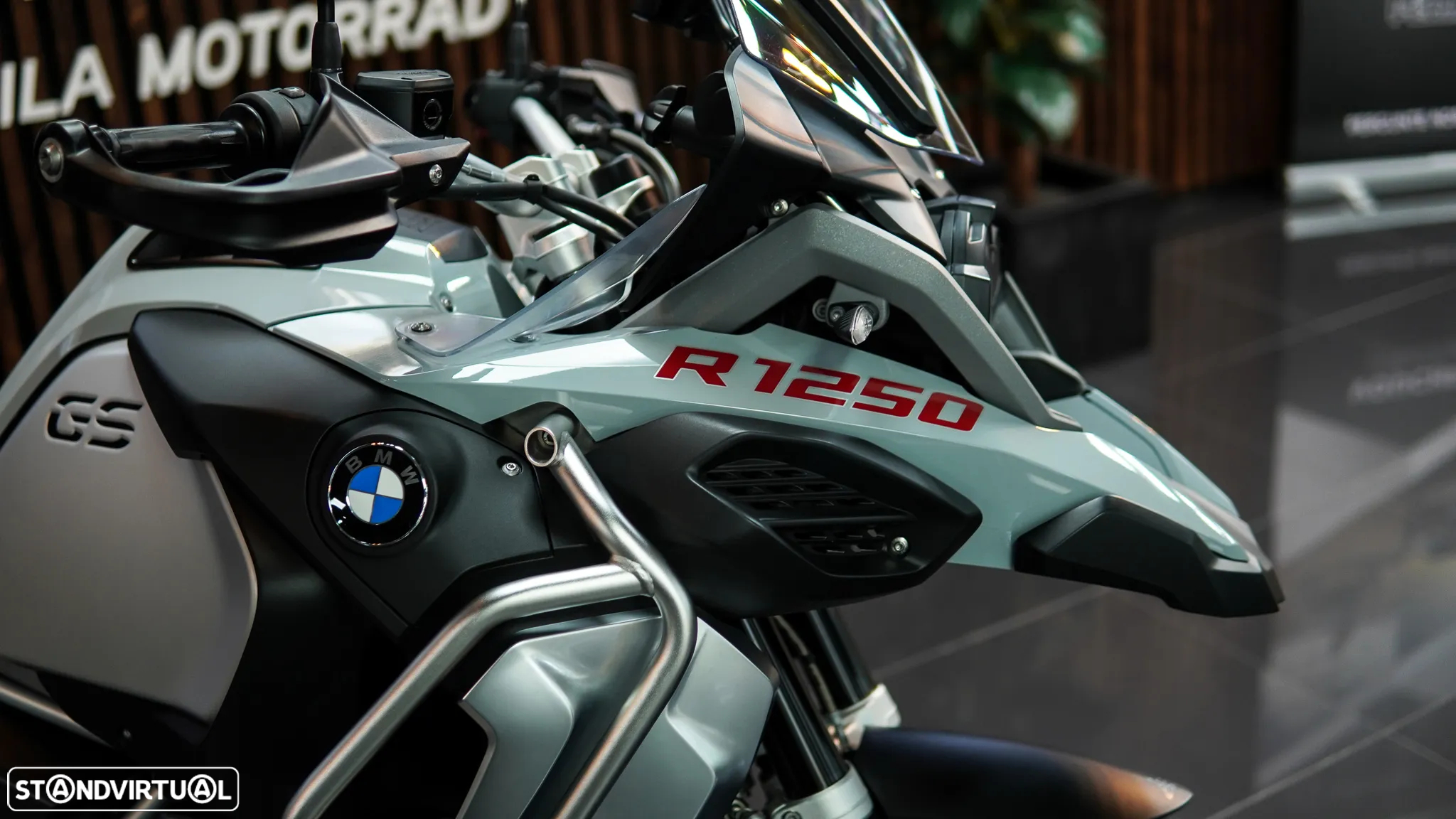 BMW R 1250 GS Adventure C/ AKRAPOVIC COMPLETO - 42
