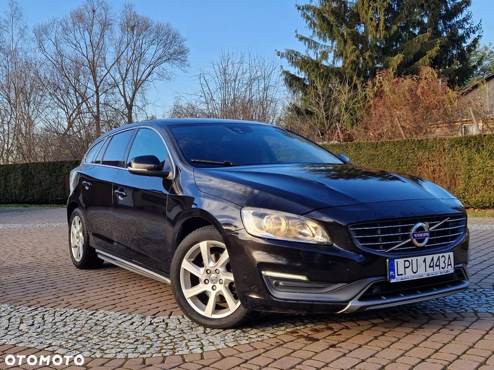 Volvo V60 D2 Momentum - 8