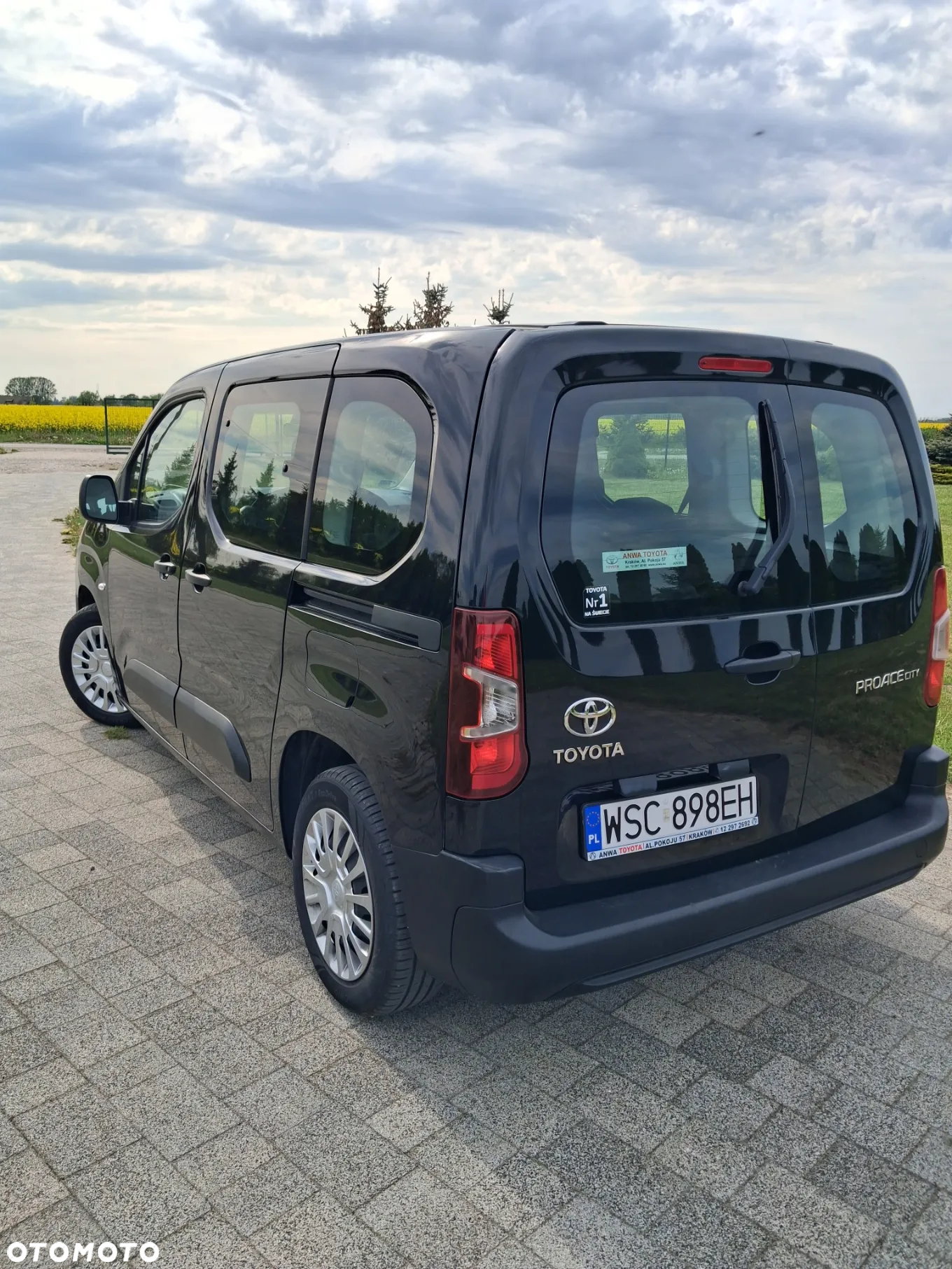 Toyota Proace City 1.5 D-4D Long 2,3t Active (bryg.) - 2