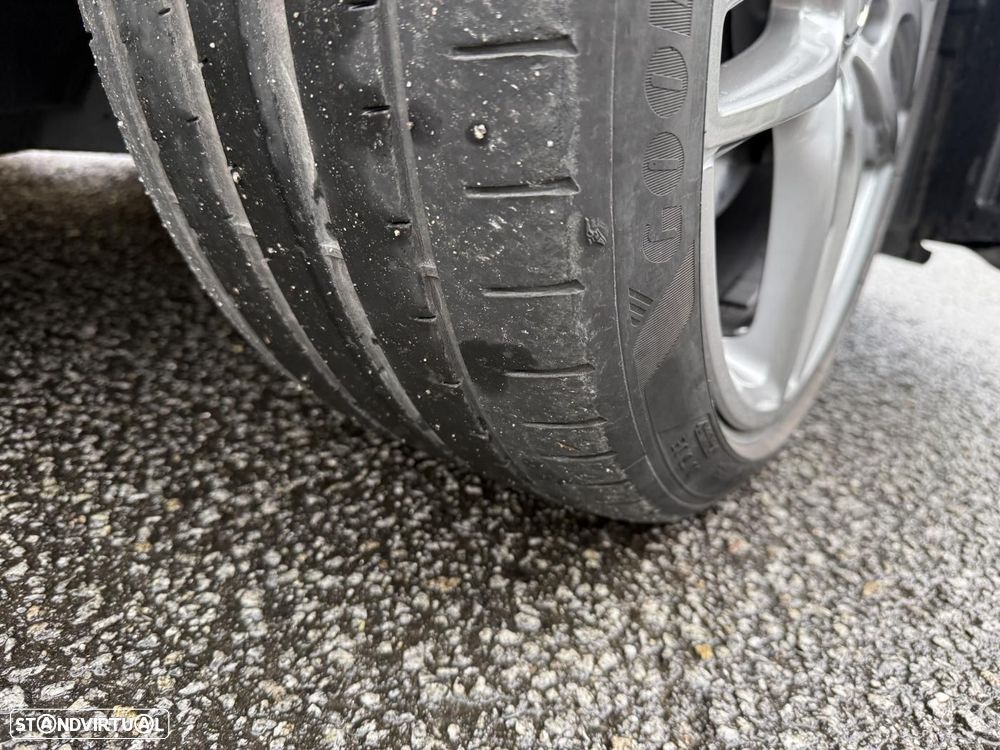 Mercedes-Benz A 180 d AMG Line - 19
