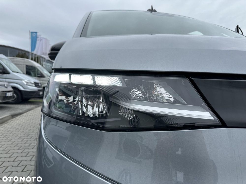 Volkswagen Multivan - 22