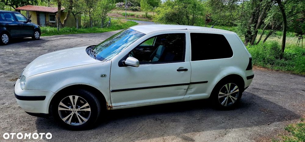 Volkswagen Golf 1.9 TDI Basis - 4