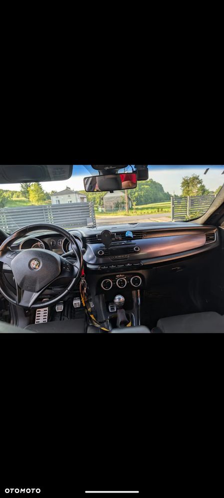 Alfa Romeo Giulietta - 8