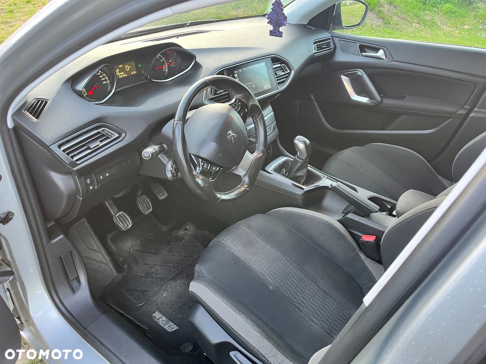 Peugeot 308 1.2 PureTech Active S&S - 18
