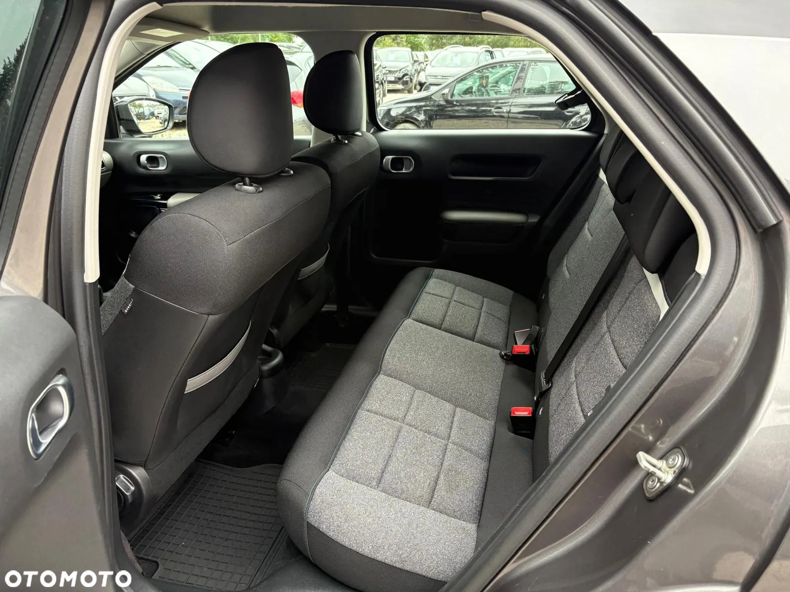 Citroën C4 Cactus VTi 82 Shine Edition - 18
