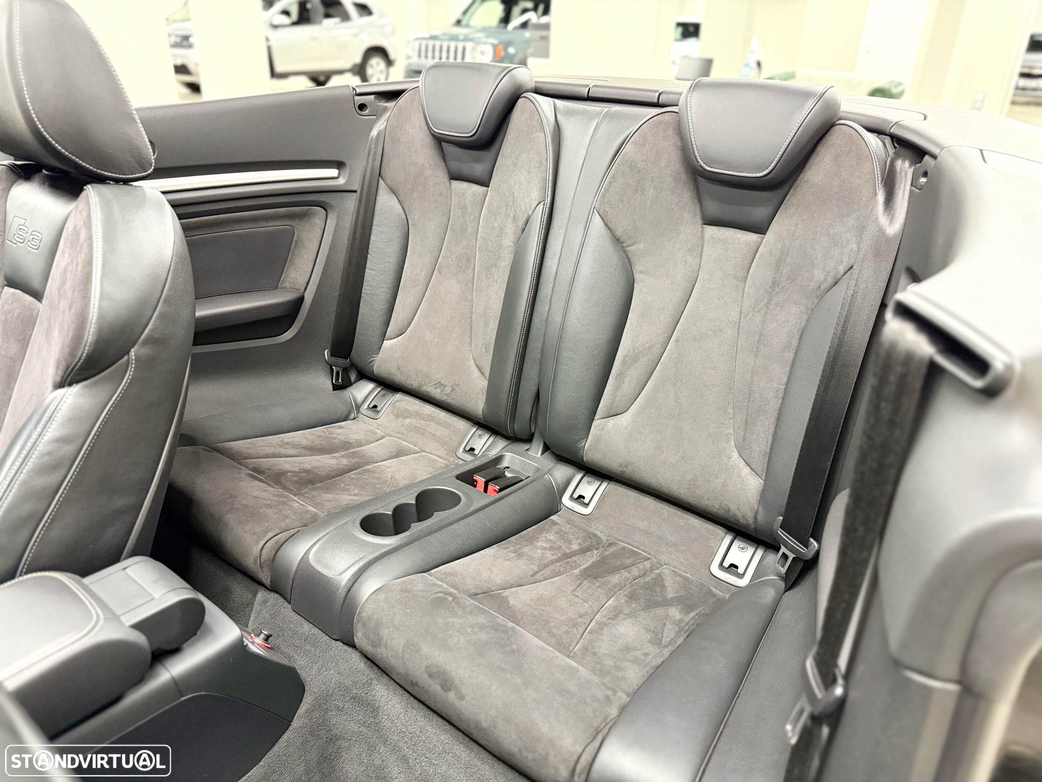 Audi S3 TFSI Cabrio S tronic - 29