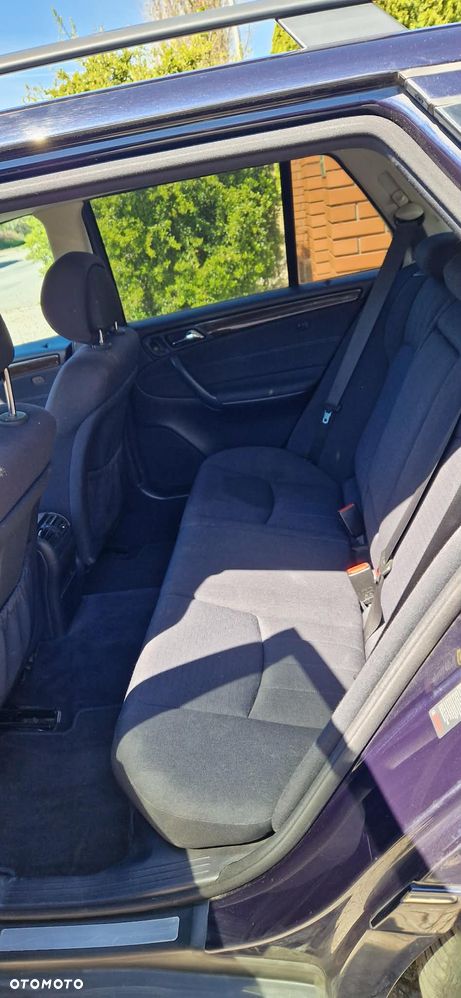 Mercedes-Benz Klasa C 320 CDI 7G-TRONIC Avantgarde - 12