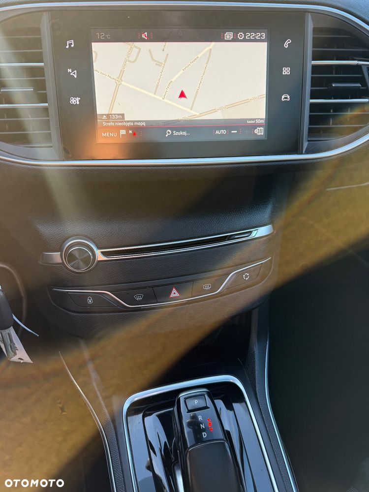 Peugeot 308 PureTech 130 GPF EAT8 Stop & Start GT - 15