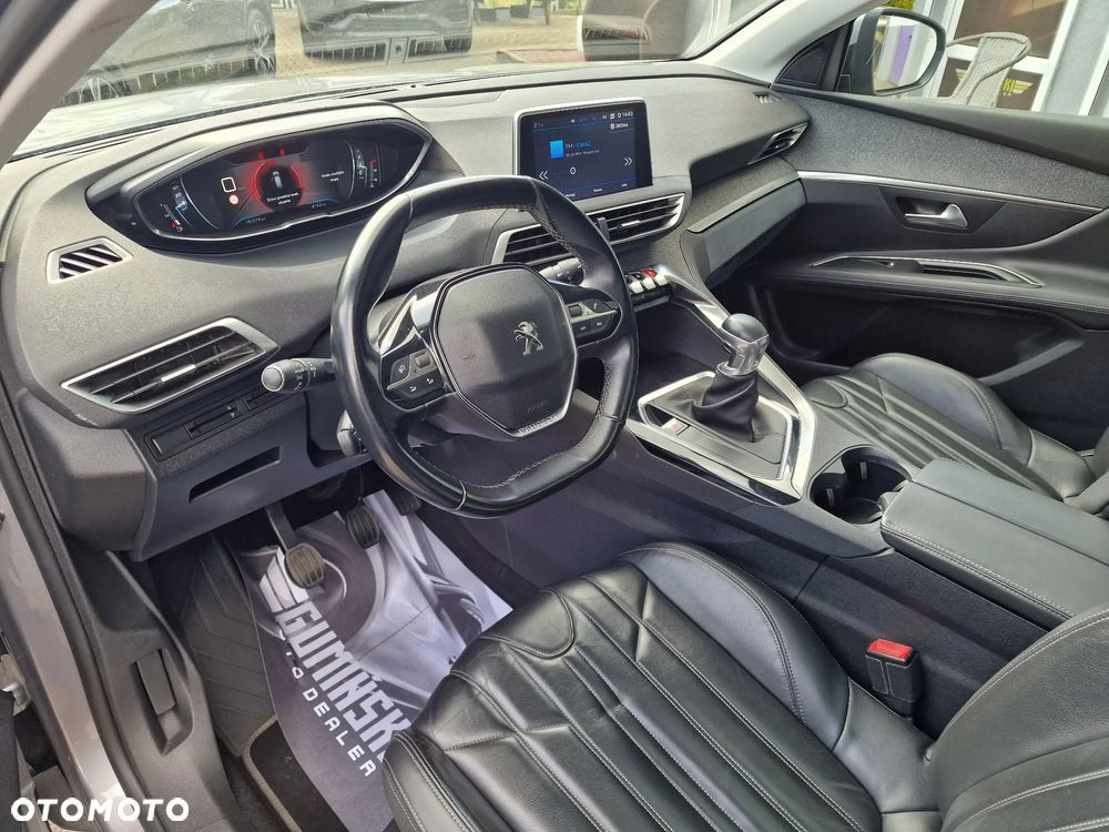 Peugeot 3008 1.5 BlueHDi Allure S&S - 20