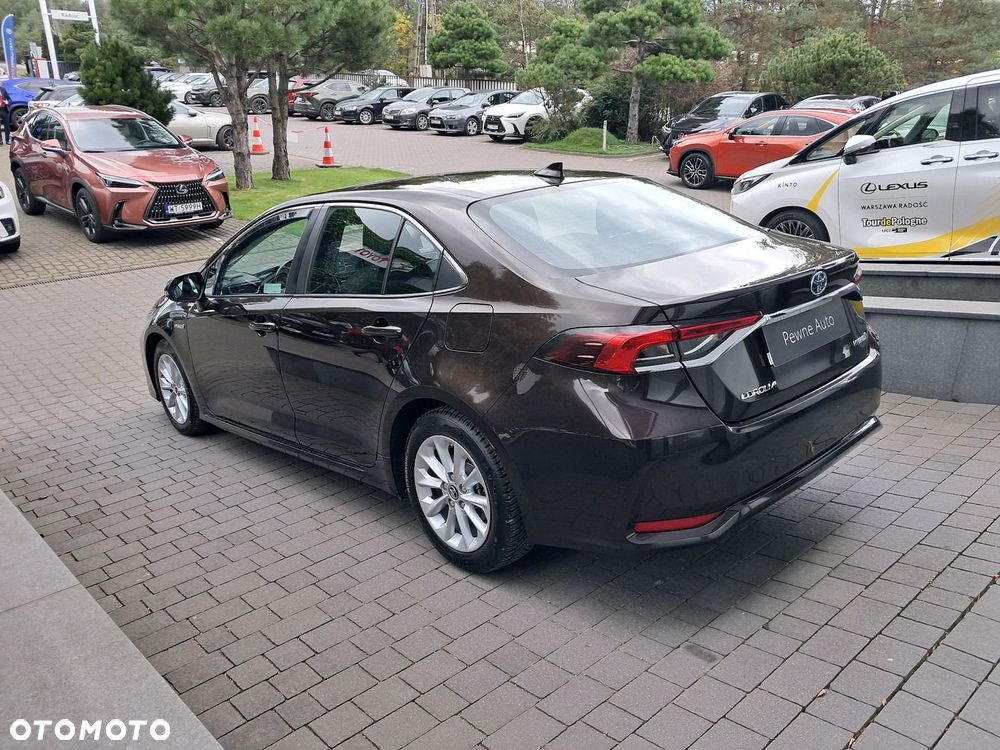 Toyota Corolla 1.8 Hybrid Comfort - 3