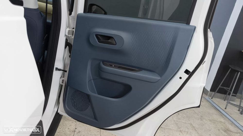 Fiat Grande Panda 1.2 Hybrid La Prima eDCT - 10