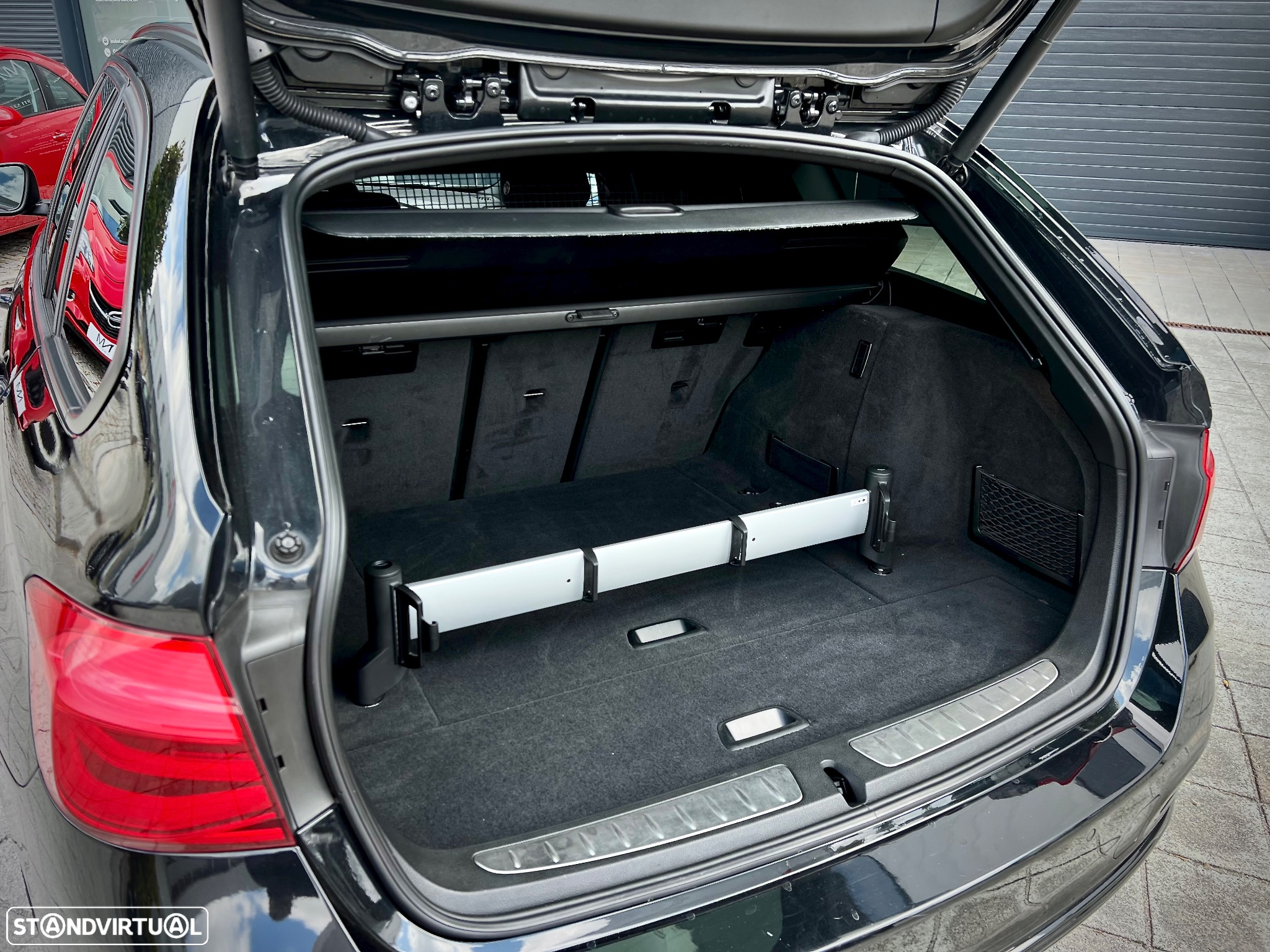 BMW 318 d Touring Line Sport Auto - 10