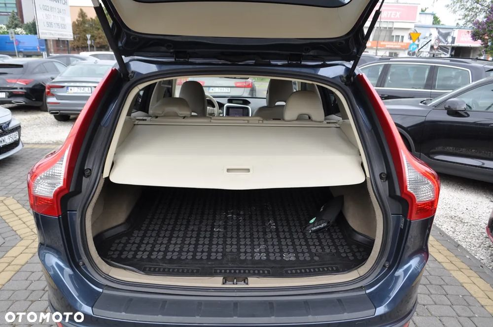 Volvo XC 60 - 28