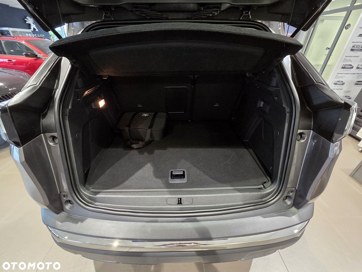 Peugeot 3008 1.6 PureTech Hybrid PHEV Allure S&S EAT8 - 9