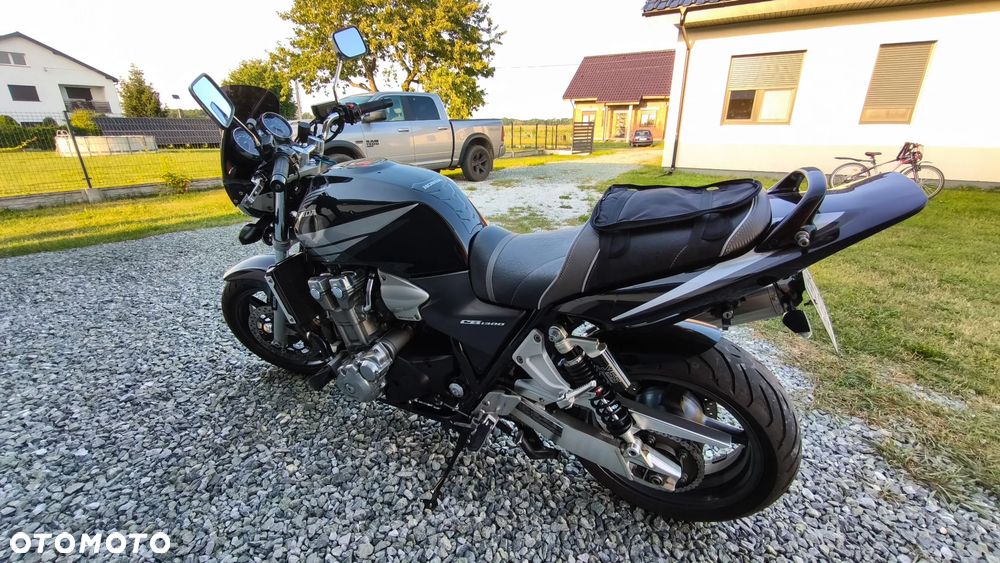Honda CB - 19