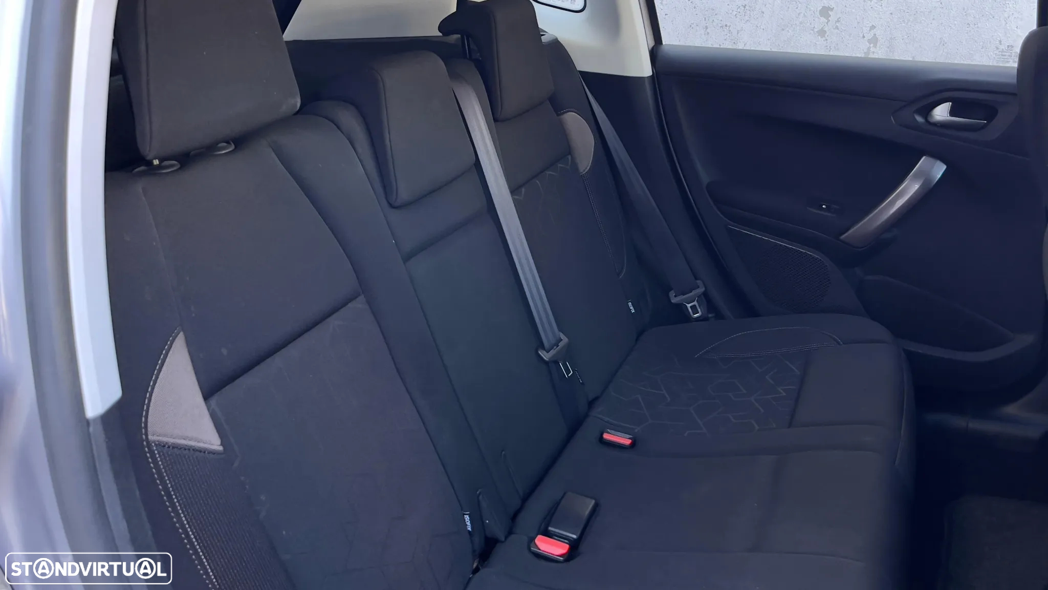 Peugeot 2008 1.4 HDi Allure - 30