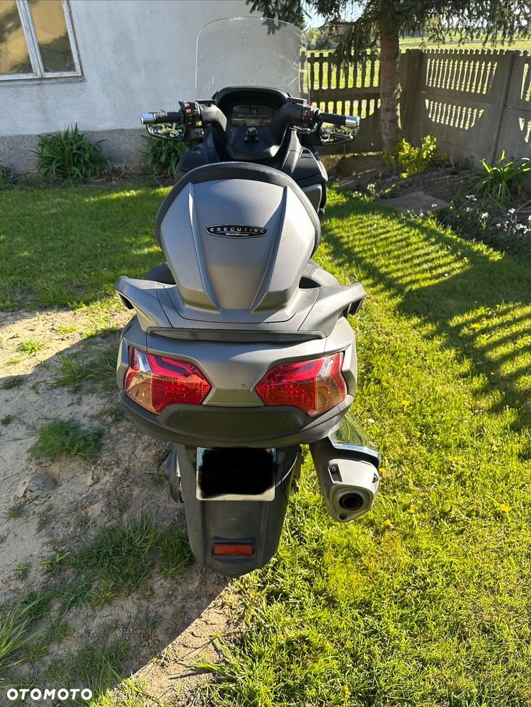 Suzuki Burgman - 6