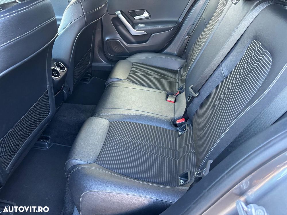 Mercedes-Benz A 180 d 7G-DCT Progressive - 10