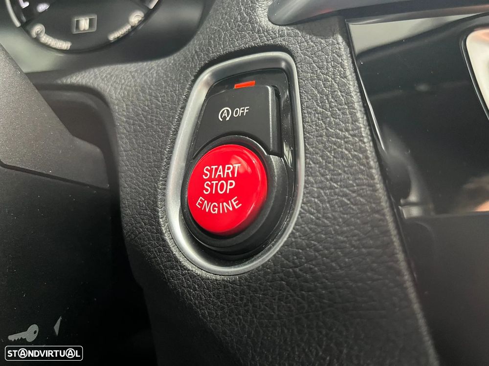 BMW M2 Competition Auto - 29