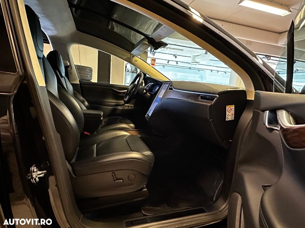 Tesla Model X Long Range - 20