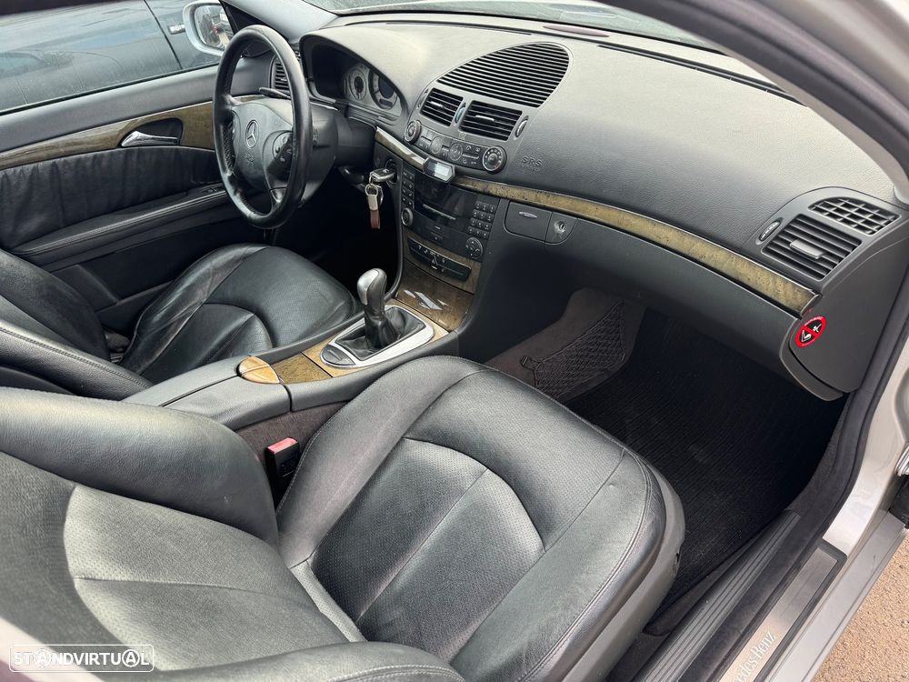 Mercedes-Benz E 220 CDi Avantgarde - 21