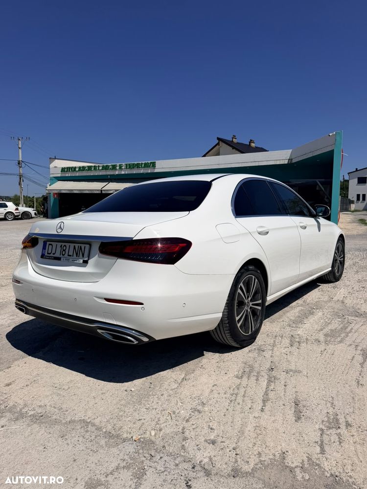 Mercedes-Benz E - 7