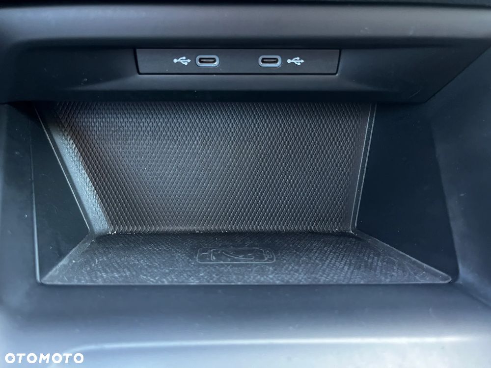 Volkswagen Golf 2.0 TDI Style - 31