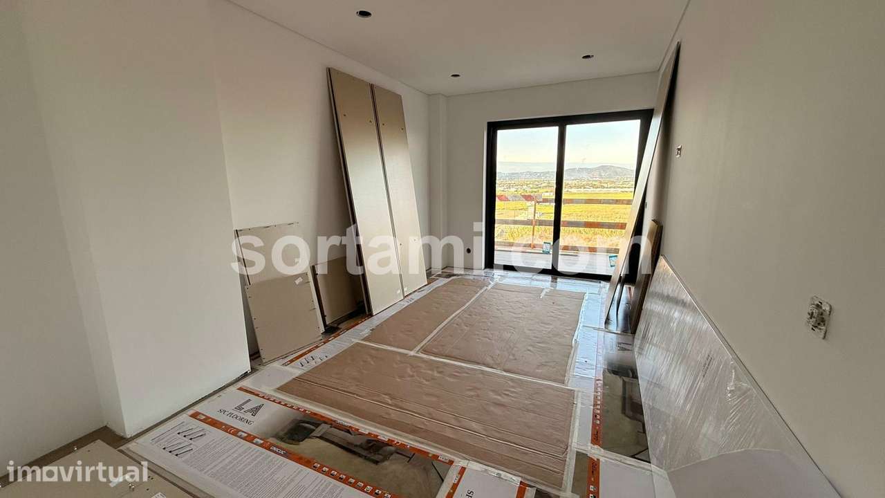 Apartamento T3 Venda em Faro (Sé e São Pedro),Faro - Grande imagem: 2/9