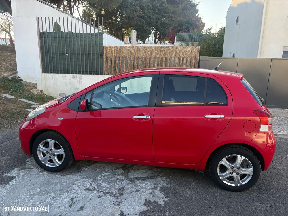 Toyota Yaris - 3
