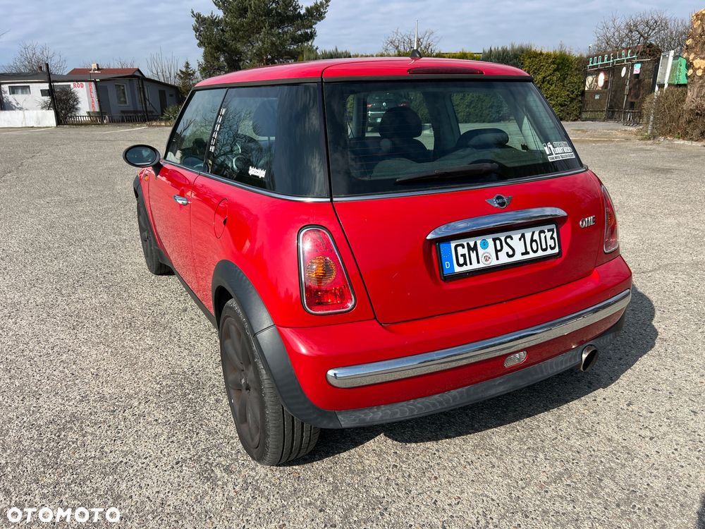 MINI ONE Standard - 8