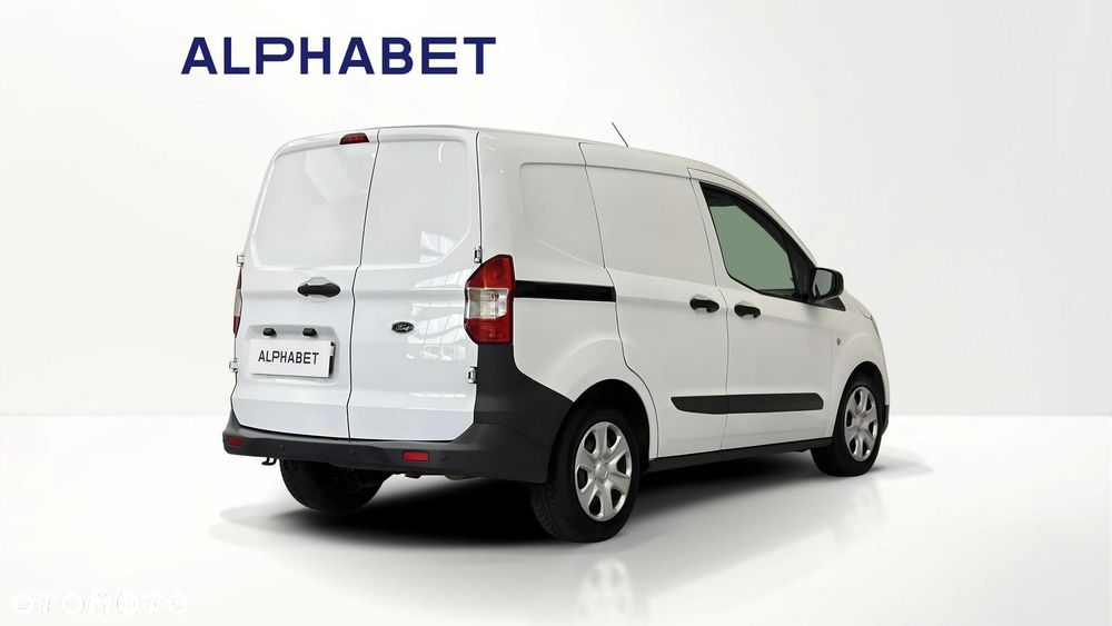 Ford Transit Courier - 9