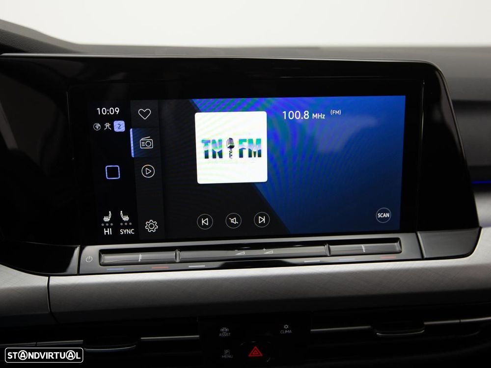VW Golf - 24