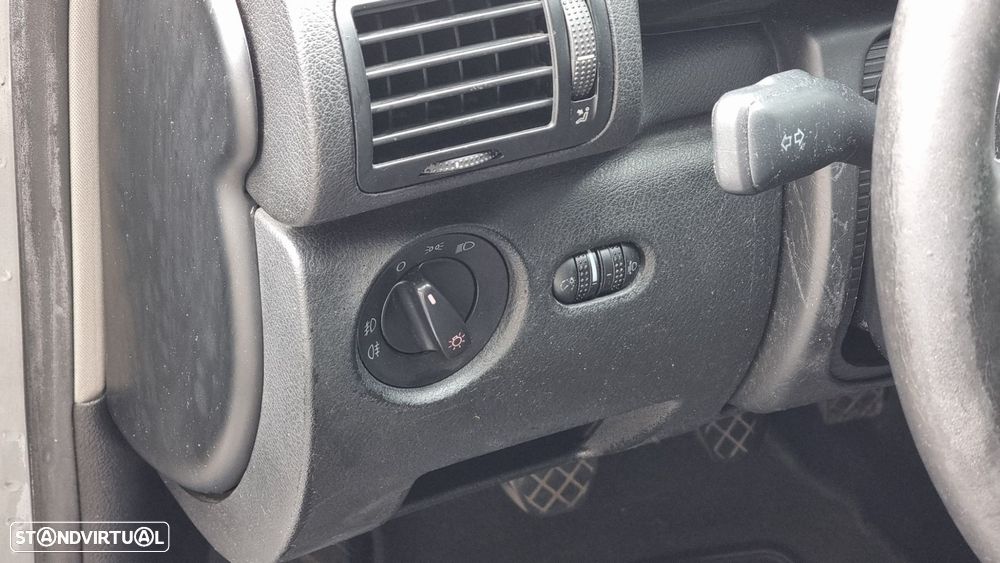 VW Passat Variant - 15