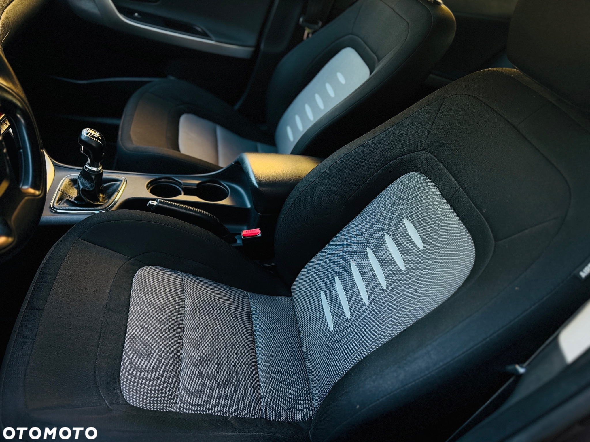 Kia Ceed 1.6 GDI ISG SW Platinum Edition - 7
