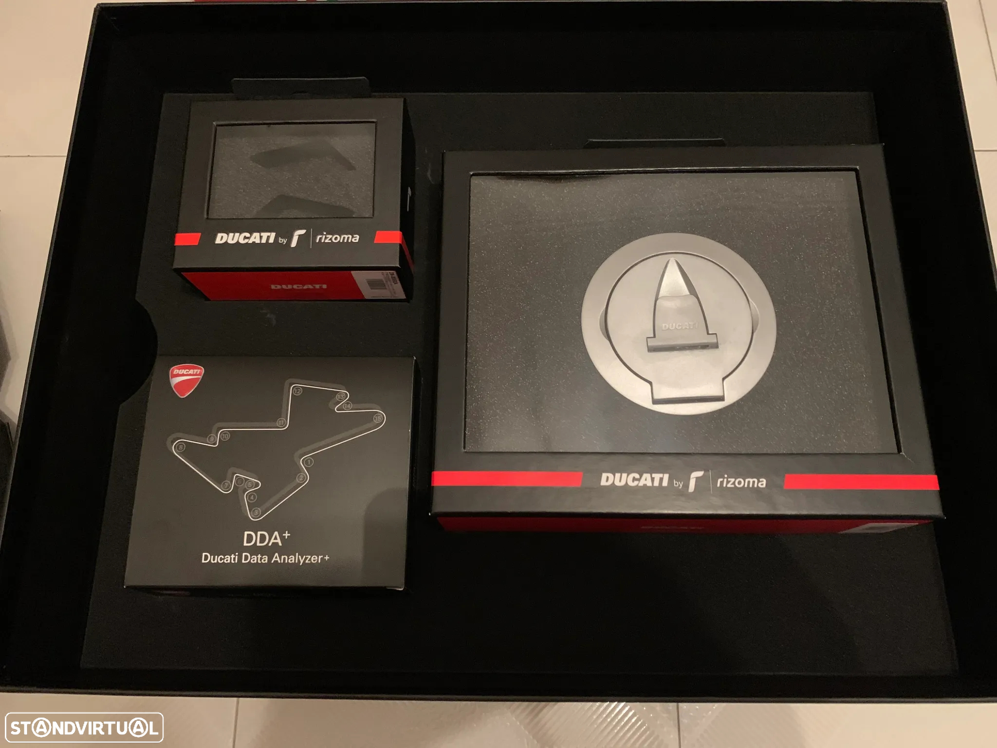 Ducati Panigale V4 SP2 30° Anniversario 916 (233/500) - 37