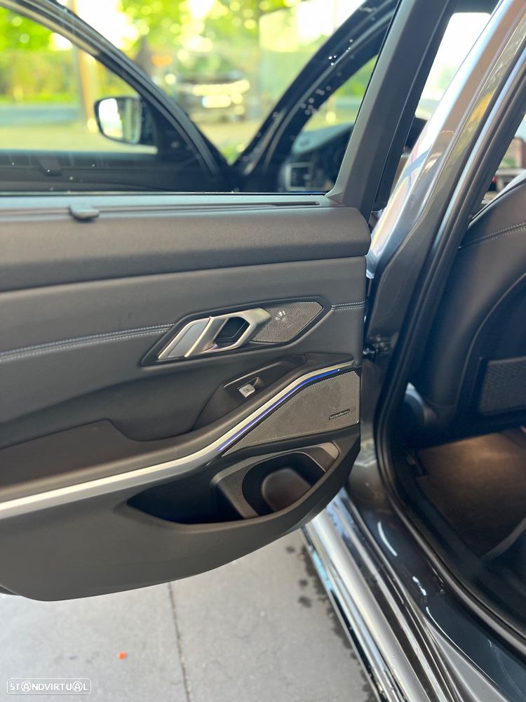 BMW 320 d Pack M Auto - 10