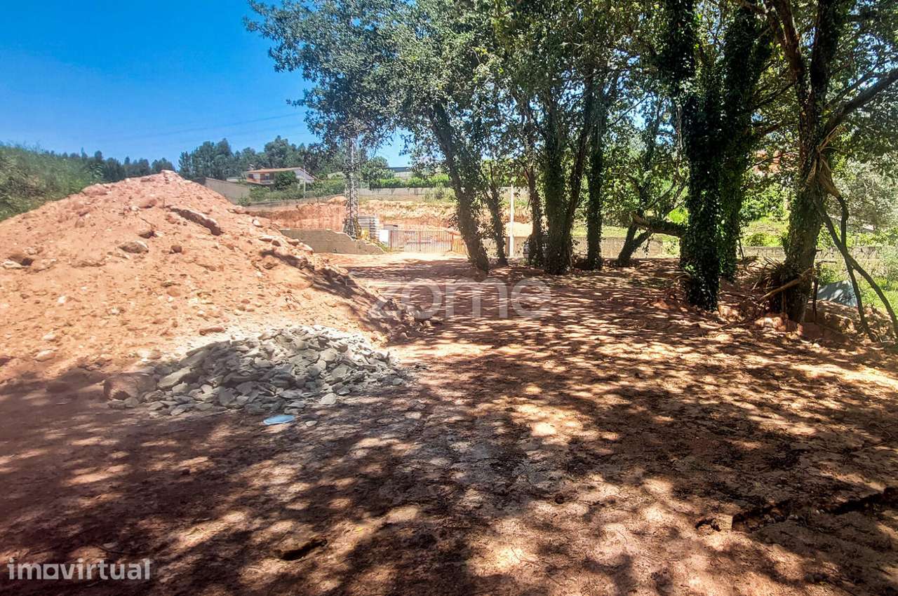 Terreno para construção de moradia - Grande imagem: 5/9